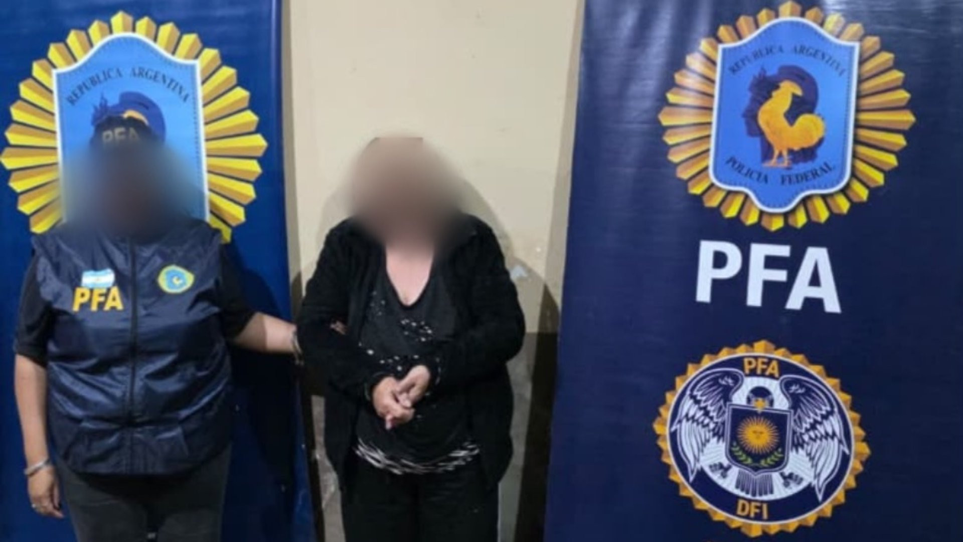 El DFI de la PFA detuvo a una de las prófugas acusada de estafar a una peluquera que posteriormente se suicidó