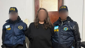 El DFI de la PFA detuvo a una mujer acusada de realizar amenazas de bomba contra el Hospital Garrahan y otras entidades