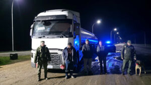 Gendarmería secuestró 52 kilos de cocaína y detuvo a una persona en un control de ruta en Santa Fe