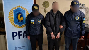 La Policía Federal Argentina detuvo en Quilmes a un hombre investigado por amenazar al presidente de la Nación a través de redes sociales