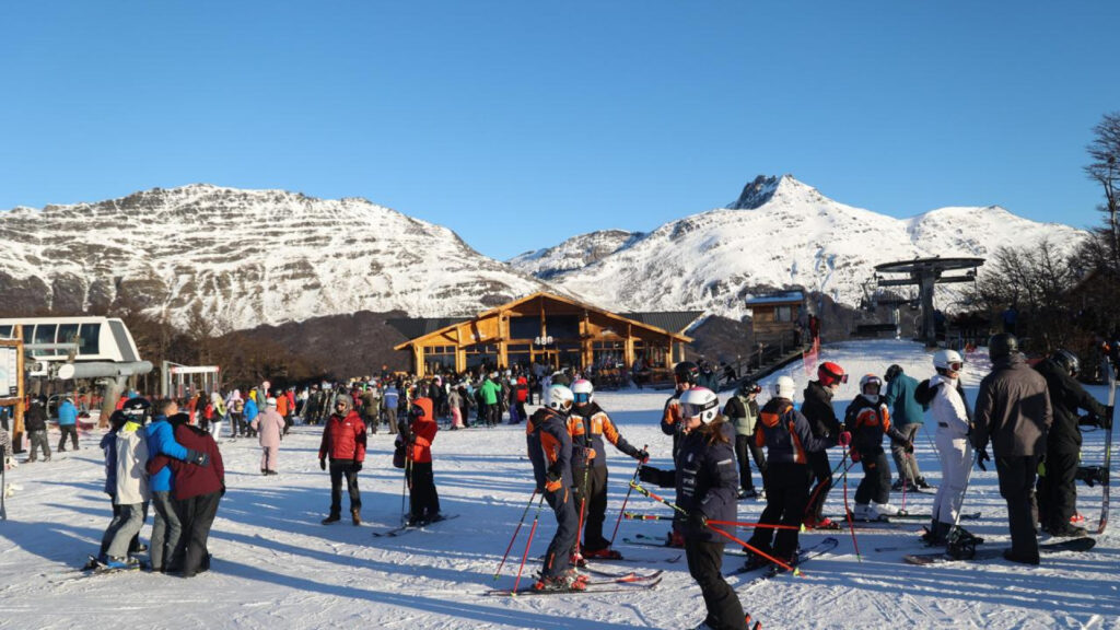 Vacaciones de invierno: $ 2,12 billones de impacto económico, un 2,5 % más que en 2025