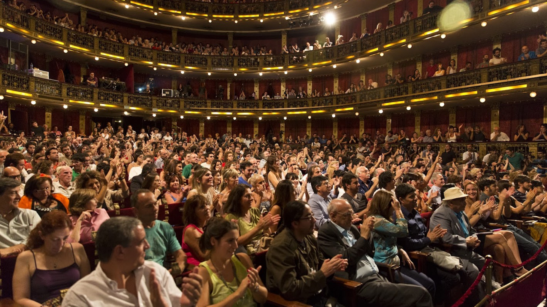 Teatro en octubre