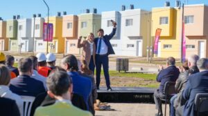 Pullaro inauguró la Villa Suramericana de la ciudad de Santa Fe: 346 viviendas que, tras los Juegos, serán para familias santafesinas