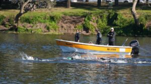 El Mundial Juvenil de Aguas Abiertas pone a prueba al lago del Parque del Sur antes de los Juegos Suramericanos