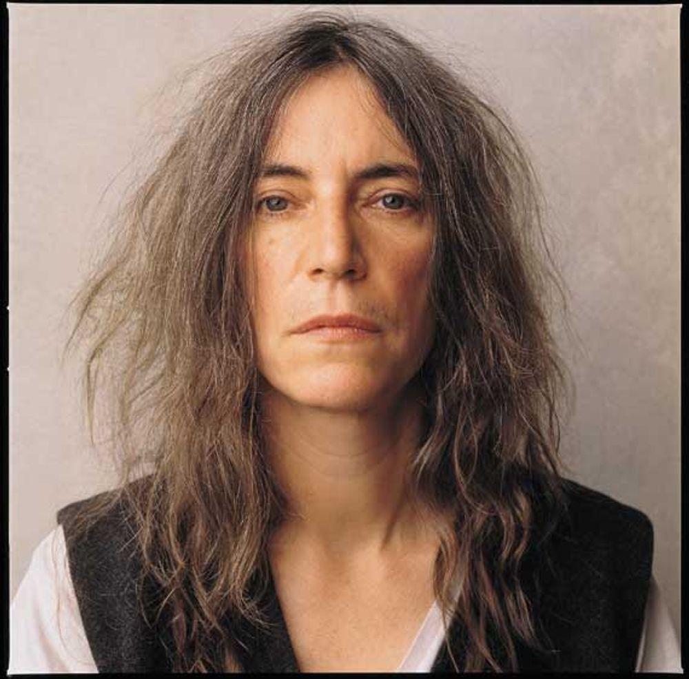 Patti Smith: la mujer que convirtió la poesía en rock