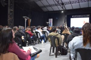 La Municipalidad invita a participar de una jornada sobre consumos problemáticos abierta a la comunidad