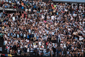 Un Coloso celeste y blanco: 40.000 personas acompañaron a Argentina hasta la plata en fútbol Suramericano