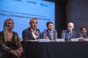 Javkin: «El combate a una organización criminal no es solo el combate en territorio»