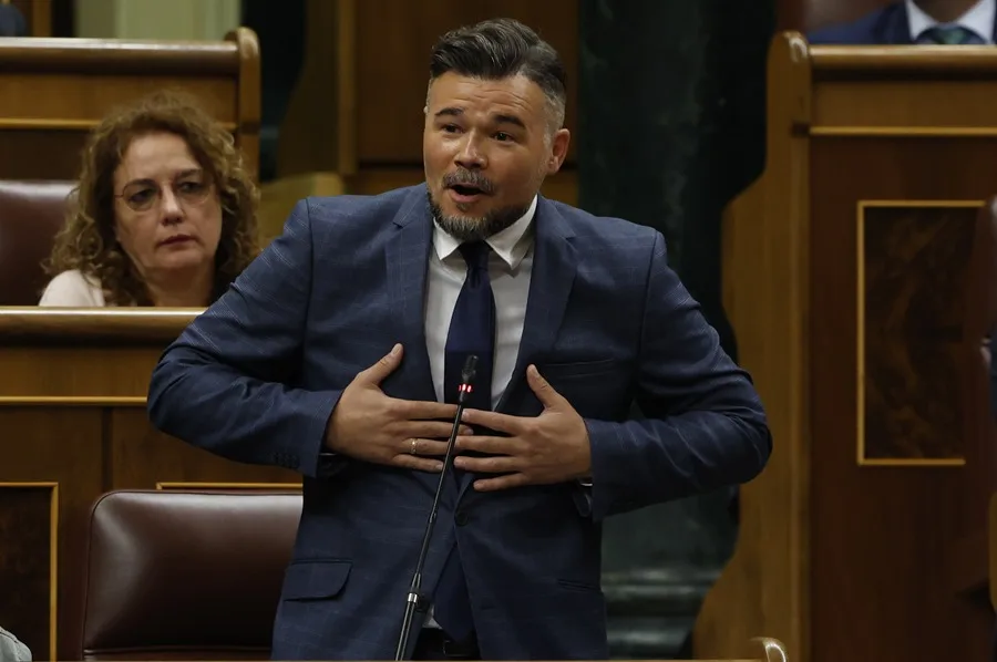 Rufián critica que Sánchez niegue que PP y Vox pueden arrasar: Se cargarán todo lo público