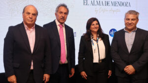Scioli sobre Mendoza: “Nos pone a la vanguardia, por la calidad de lo que buscamos promover de la Argentina”