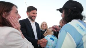 Otra promesa cumplida: Pullaro inauguró la rotonda de las rutas provinciales 13 y 66