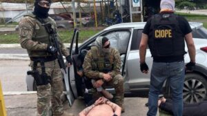 En Rosario capturaron a “Pocholo”, prófugo por dos causas y sindicado integrante de la Banda de los Menores