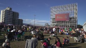 Cultura: la pantalla gigante del Museo del Deporte se enciende para disfrutar del cine