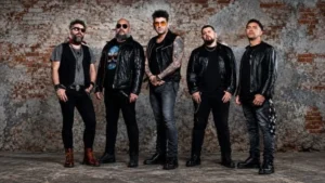 LÖRIHEN CUMPLE 30 AÑOS Y PREPARA UN DISCO ANIVERSARIO