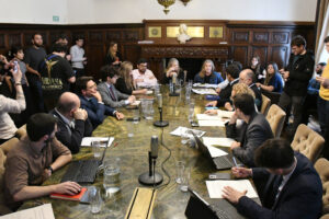 Nuevo debate por aplicaciones