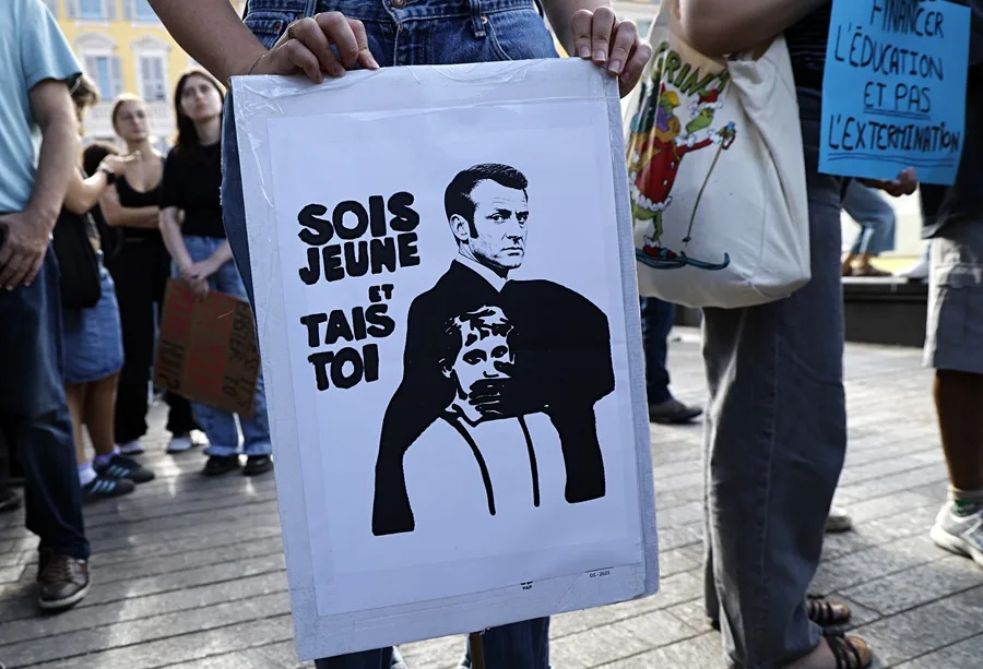 ¿Qué piden exactamente los estudiantes de institutos y universidades de Francia?