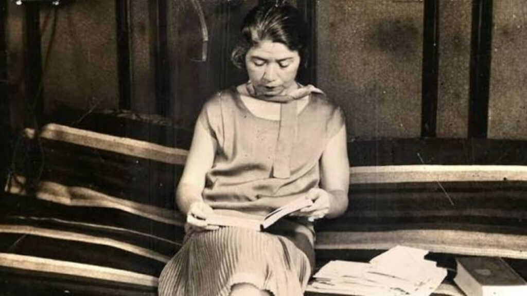 Alfonsina Storni: a 88 años de su fallecimiento, una voz esencial de la poesía