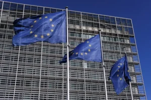 Bruselas investiga si Booking.com vulnera norma contra anuncios fraudulentos y estafas