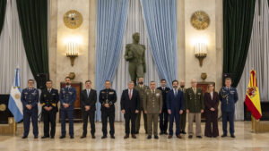 Argentina y España profundizan la cooperación bilateral en materia de Defensa