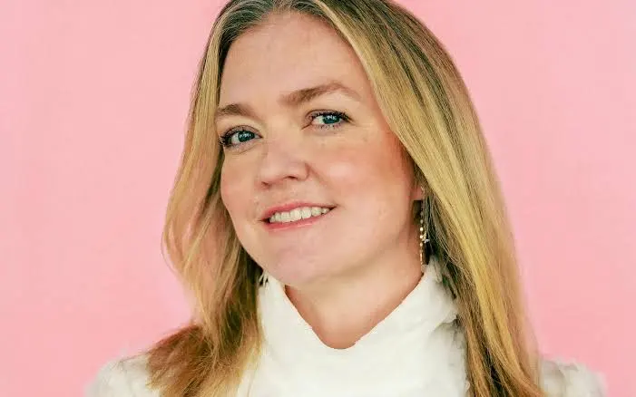 Colleen Hoover: la mujer detrás del fenómeno que convirtió los libros en conversación