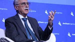 “Estamos trabajando para que la industria de la salud sea un foco de desarrollo para el país”