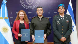 Se realizó la firma de un Memorándum de Entendimiento entre los ministerios de Defensa de Argentina e Israel