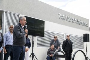 Javkin inauguró las obras de remodelación del Centro de Salud Domingo Matheu