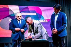 El municipio firmó convenios con los aliados del Club de los Grandes