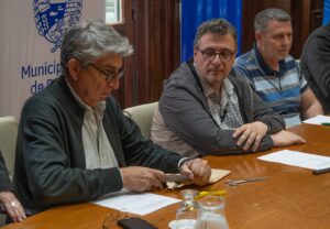 La Municipalidad avanza con un plan para retirar el cableado aéreo en desuso