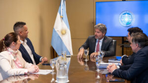 El Ministerio de Justicia entregó a Santa Cruz herramientas para implementar el Régimen Penal Juvenil